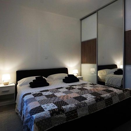 Deluxe Apartment Joia With Balcony On The Beach Bacvice, Free Parking, Old Town, Near Ferry Port 스플리트 외부 사진