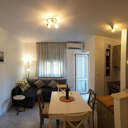 Deluxe Apartment Joia With Balcony On The Beach Bacvice, Free Parking, Old Town, Near Ferry Port 스플리트 외부 사진