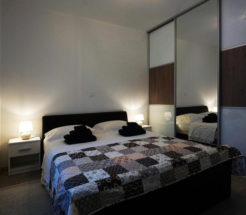 Deluxe Apartment Joia With Balcony On The Beach Bacvice, Free Parking, Old Town, Near Ferry Port 스플리트 외부 사진